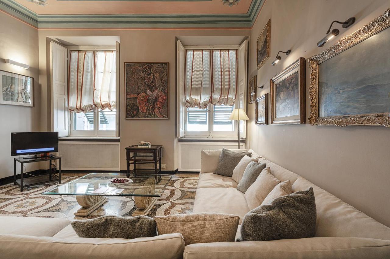 Fancy Apartment in Palazzo Grimaldi by Wonderful Italy Genova Esterno foto