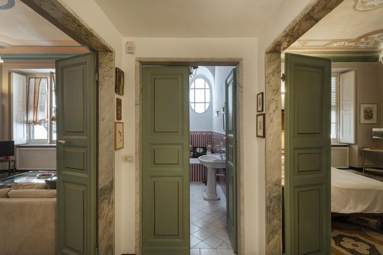 Fancy Apartment in Palazzo Grimaldi by Wonderful Italy Genova Esterno foto